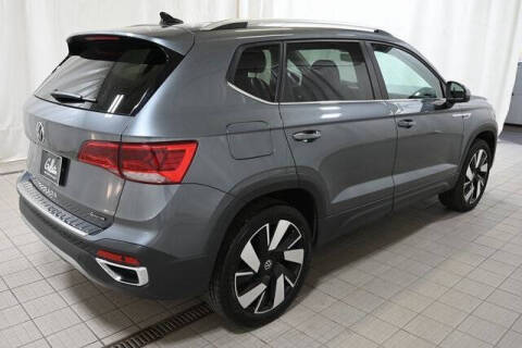 2024 Volkswagen Taos SEL 4Motion