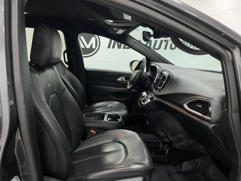 2020 Chrysler Pacifica Launch Edition