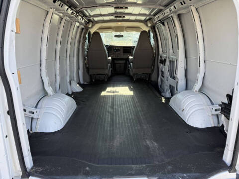 2018 Chevrolet Express 2500