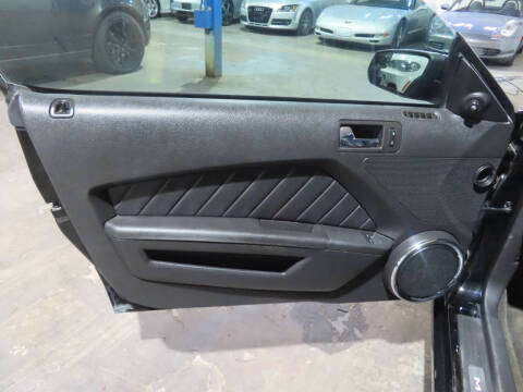 2013 Ford Mustang V6 Premium