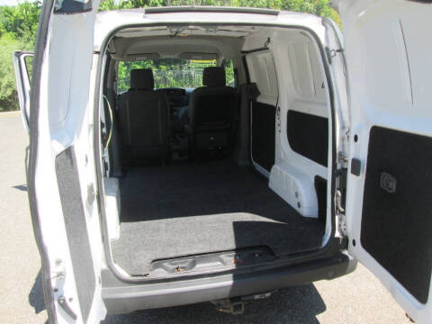 2020 Nissan NV200 SV
