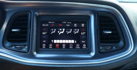 2018 Dodge Challenger SXT