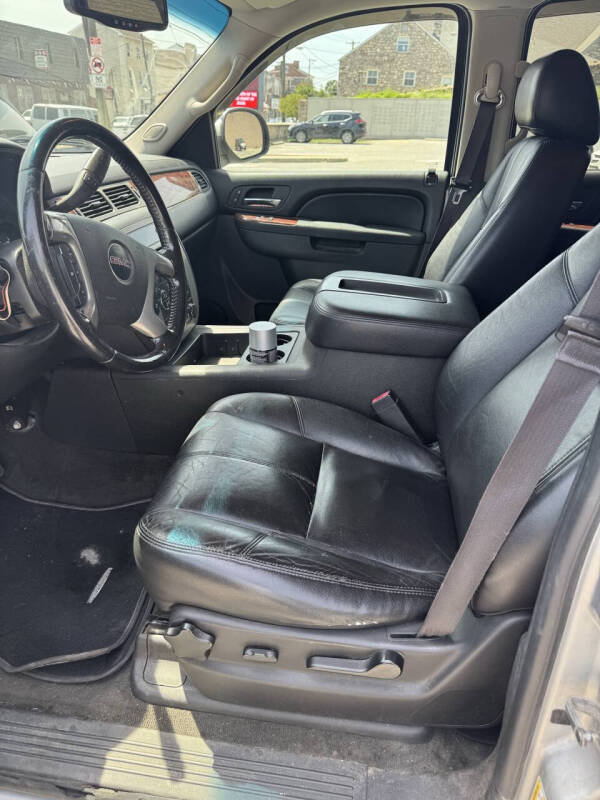 2013 GMC Yukon XL SLT