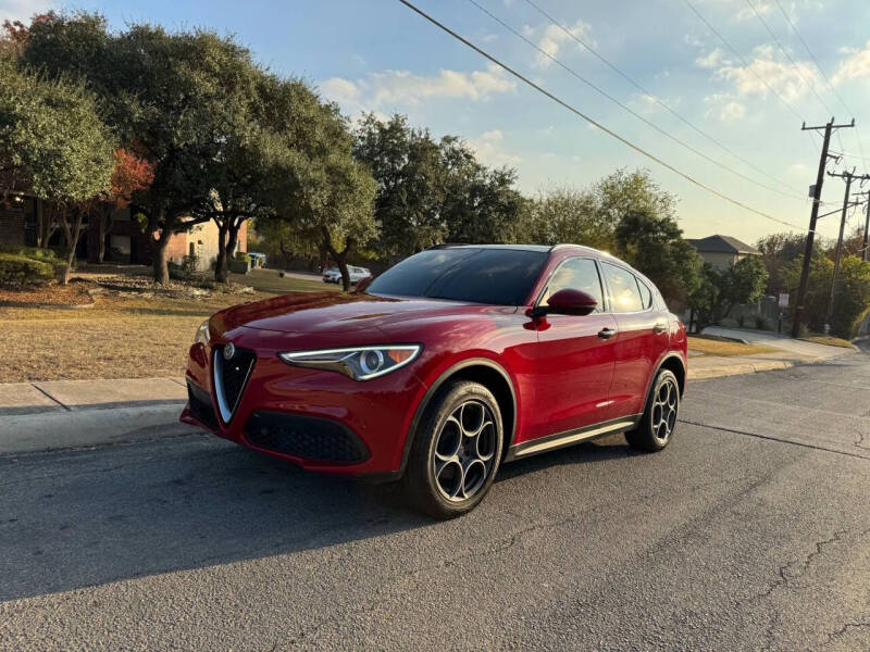 2019 Alfa Romeo Stelvio Sport
