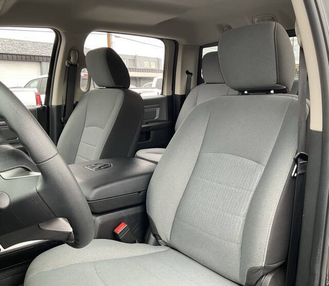 2023 RAM 1500 Classic SLT