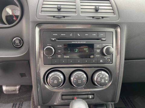 2014 Dodge Challenger SXT