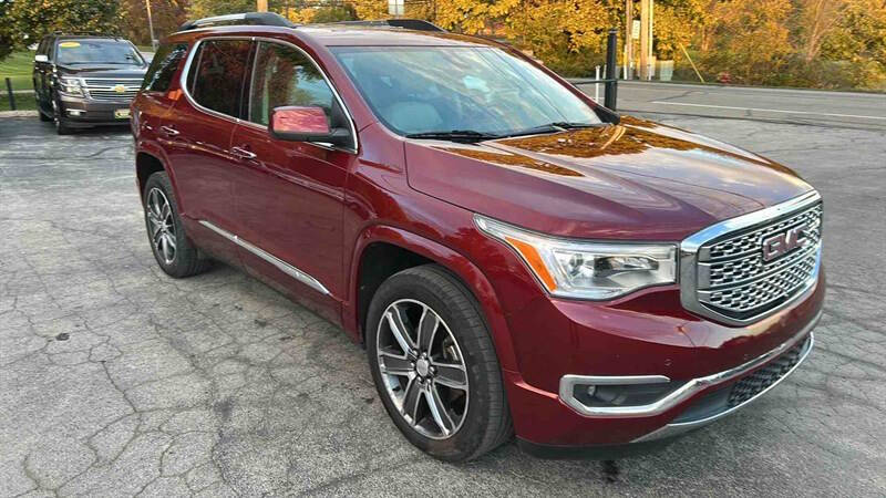 2017 GMC Acadia Denali