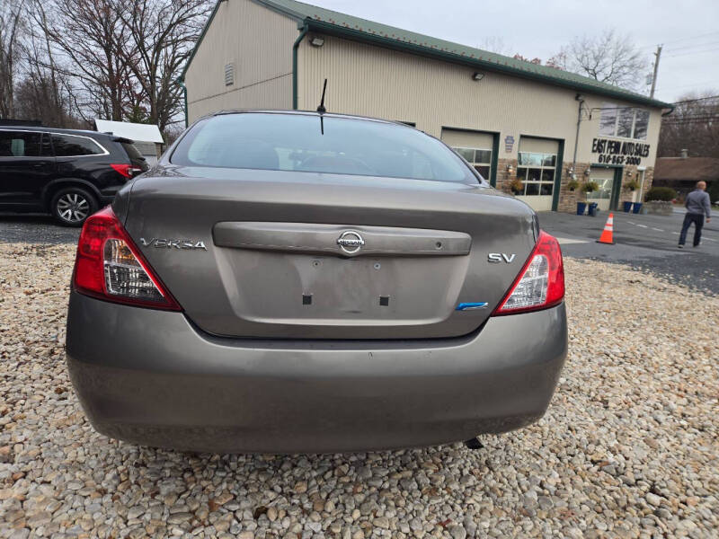 2012 Nissan Versa 1.6 S