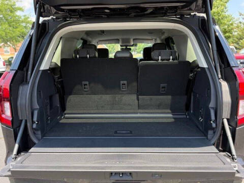 2027 Ford Expedition Active