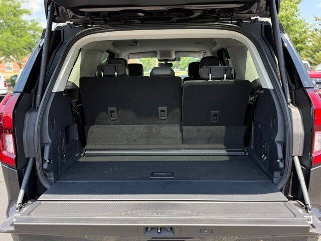 2027 Ford Expedition Active