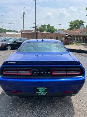2018 Dodge Challenger SXT