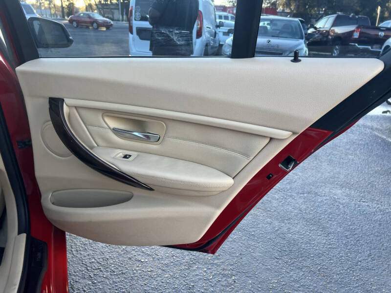 2015 BMW 3 Series 328i