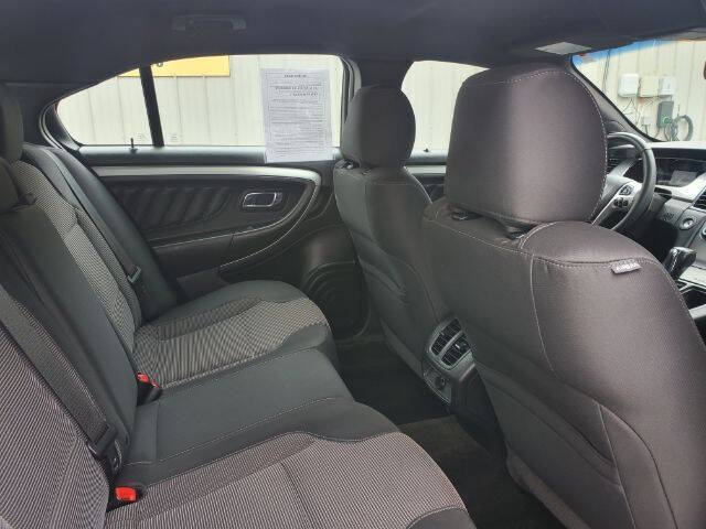 2018 Ford Taurus SEL