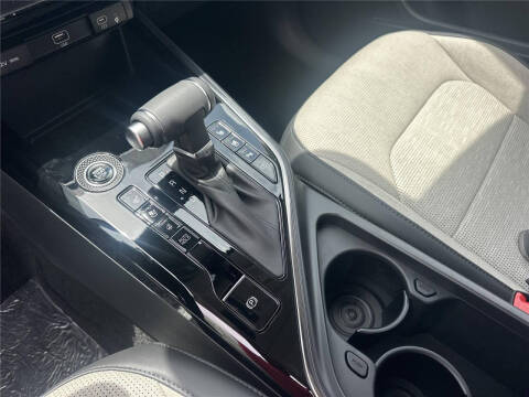 2026 Kia Niro SX