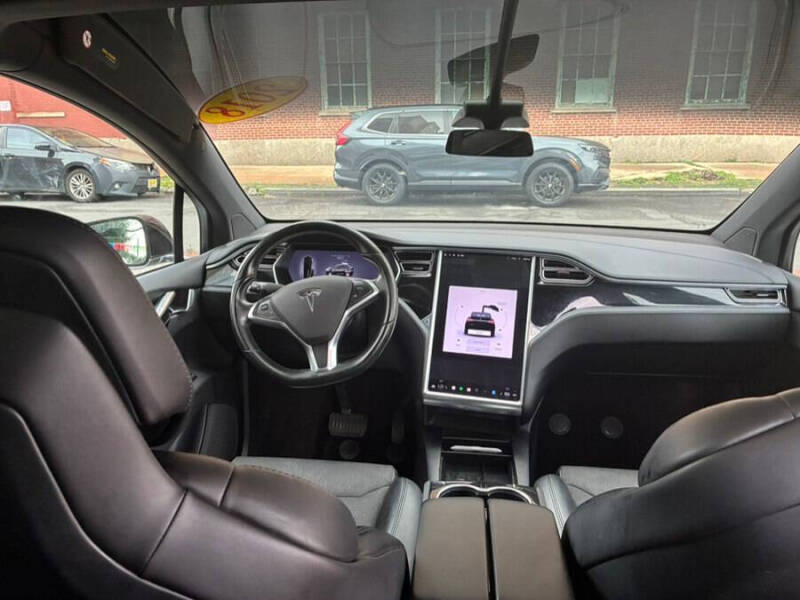 2018 Tesla Model X 75D