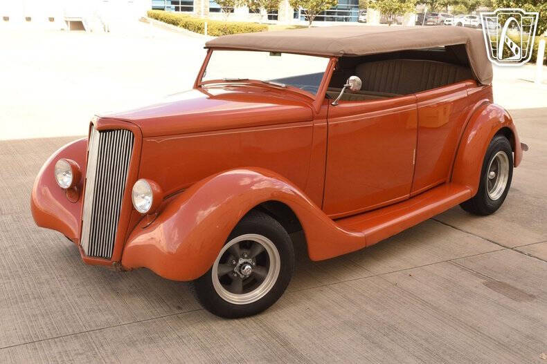 1935 Ford Phaeton