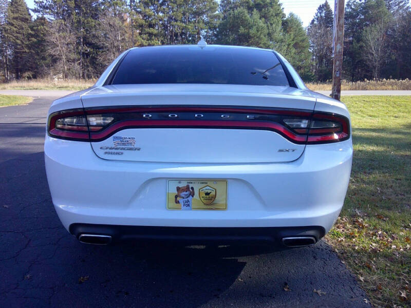 2015 Dodge Charger SXT photo 6