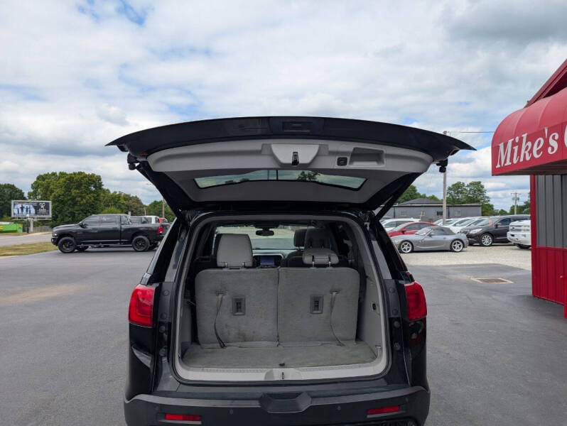 2017 GMC Acadia SLT-1