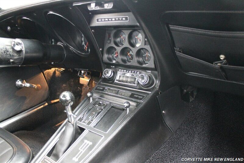 1971 Chevrolet Corvette 42