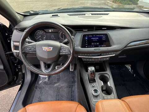 2019 Cadillac XT4 Sport