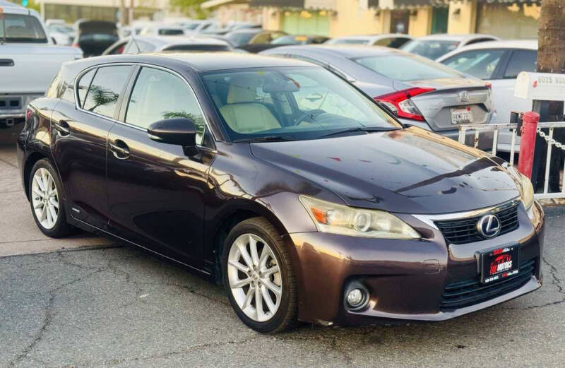 2013 Lexus CT 200h