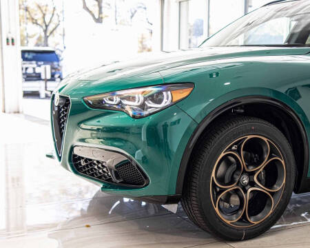 2025 Alfa Romeo Stelvio