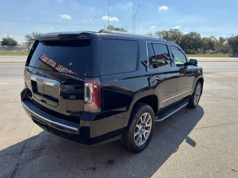 2017 GMC Yukon Denali