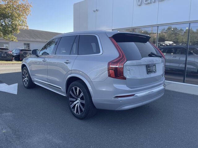 2025 Volvo XC90 B5 Core Bright Theme