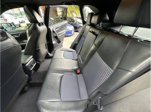 2020 Toyota RAV4 Hybrid XSE