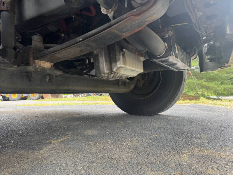 2007 Freightliner M2 106