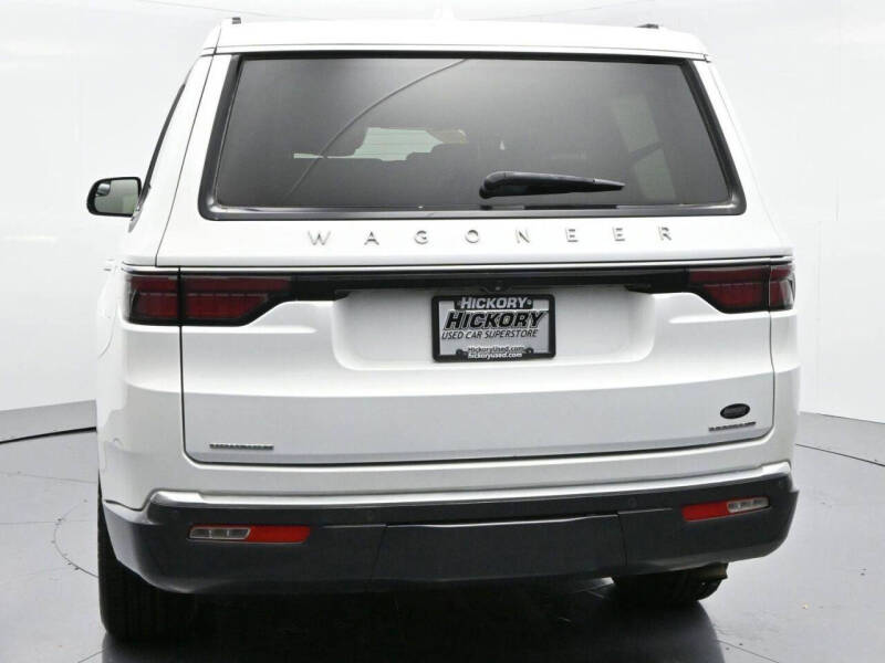 2022 Jeep Wagoneer Series II