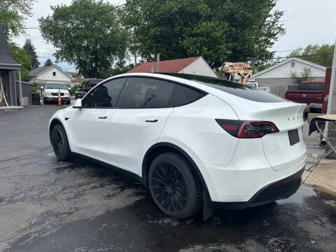 2023 Tesla Model Y Long Range