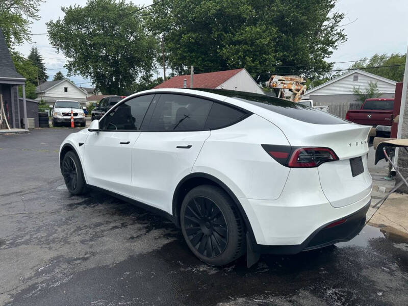 2023 Tesla Model Y Long Range