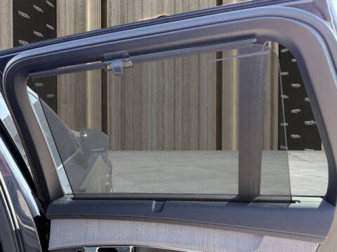 2025 Volvo XC90 T8 Ultra Bright Theme 6P