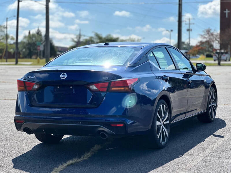 2021 Nissan Altima 2.5 SR