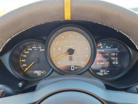 2025 Porsche 718 Cayman GT4 RS