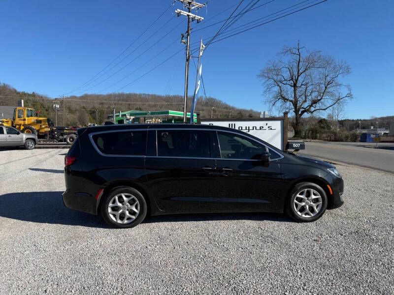 2019 Chrysler Pacifica Touring Plus