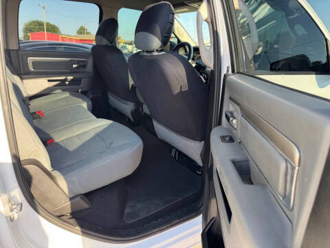 2019 RAM 1500 Classic SLT