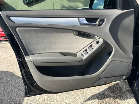 2009 Audi A4 2.0T quattro Premium Plus