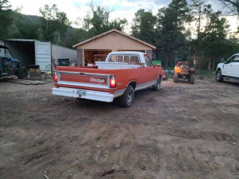 1976 Dodge D100 Pickup