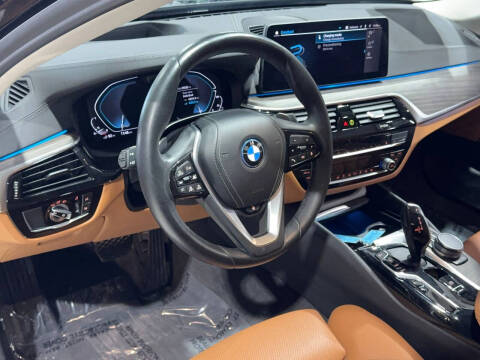 2022 BMW 5 Series 530e xDrive