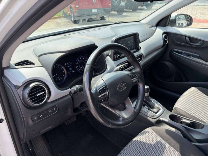 2021 Hyundai Kona SEL