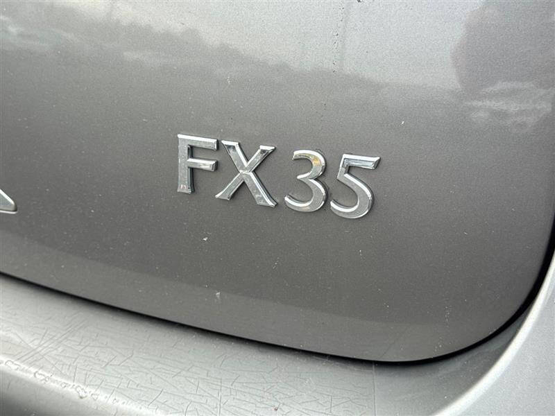2011 Infiniti FX35