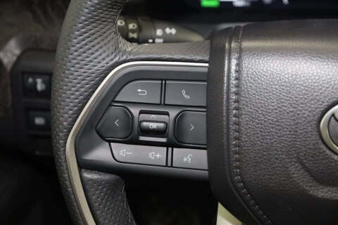 2024 Toyota Tacoma Limited HV