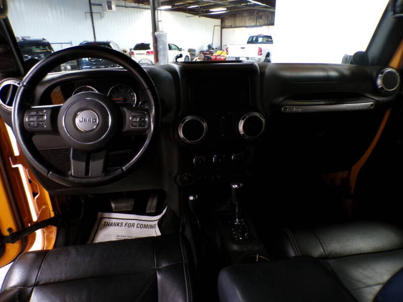 2012 Jeep Wrangler Unlimited Sahara