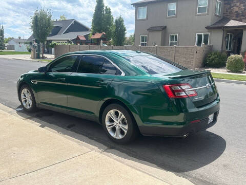 2015 Ford Taurus SEL