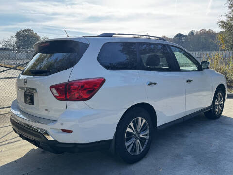 2017 Nissan Pathfinder SL