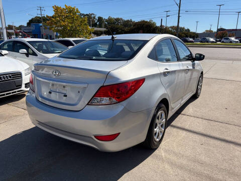 2014 Hyundai Accent GLS