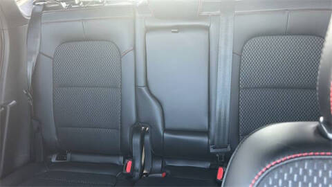 2025 Ford Escape Hybrid ST-Line