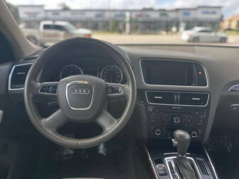 2012 Audi Q5 2.0T quattro Premium